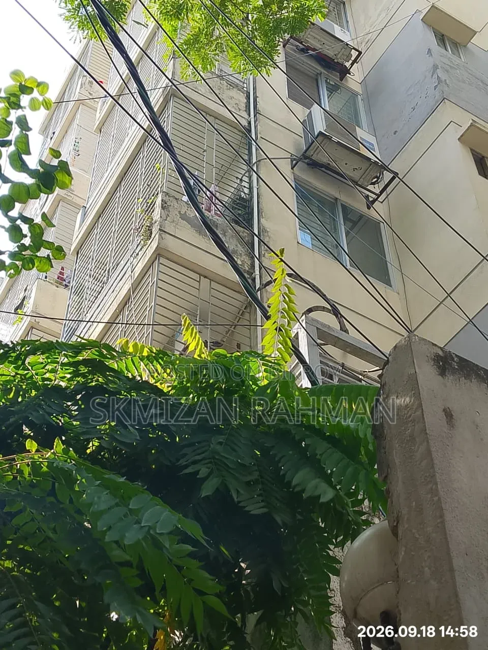 3bdrm Apartment in Hdl Achal, Bashundhara City for rent