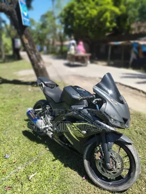 ইয়ামাহা আর১৫ ভি৩ ২০২০ ব্ল্যাক