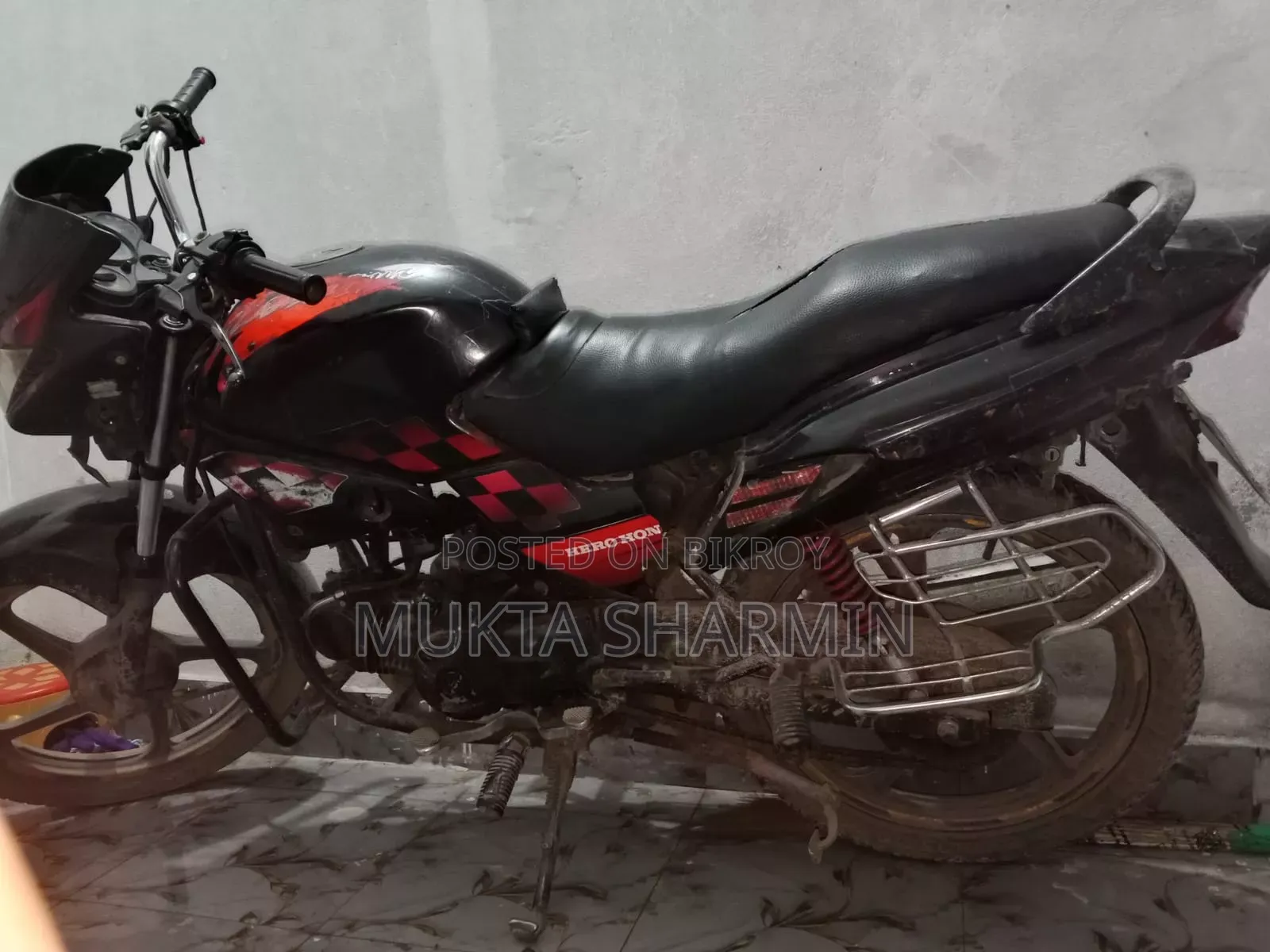 হিরো গ্ল্যামার ২০০৭ কালো