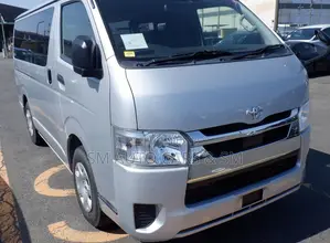 Toyota HiAce 2021 Silver