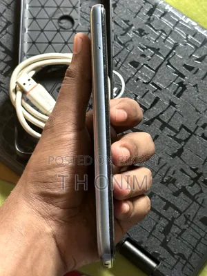 মোটোরোলা মোটো জি৪০ ফিউশন ১২৮ জিবি সিলভার
