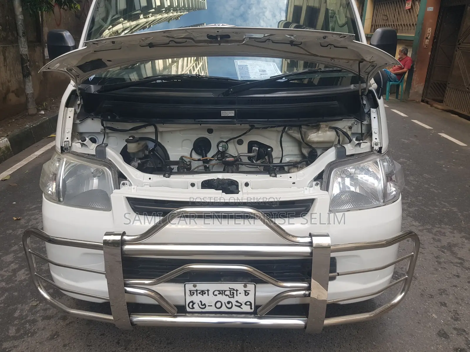 Toyota Noah 2010 White