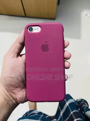 অ্যাপল আইফোন ৭ ১২৮ জিবি সাদা