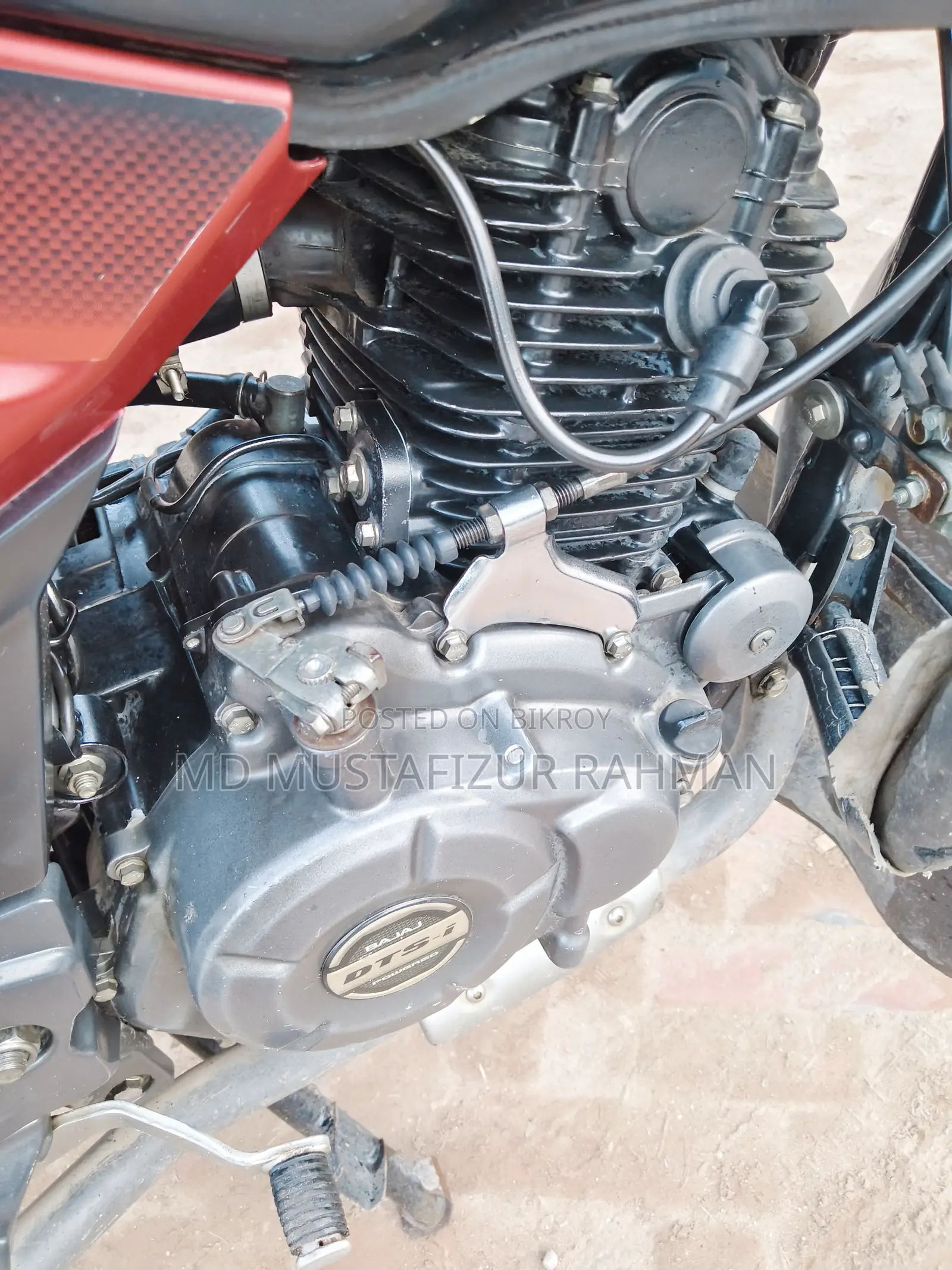 Bajaj Pulsar 150 2019 Red