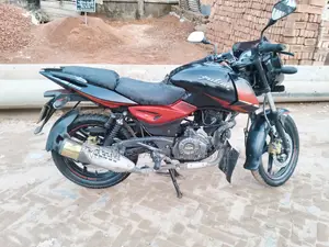 Bajaj Pulsar 150 2019 Red