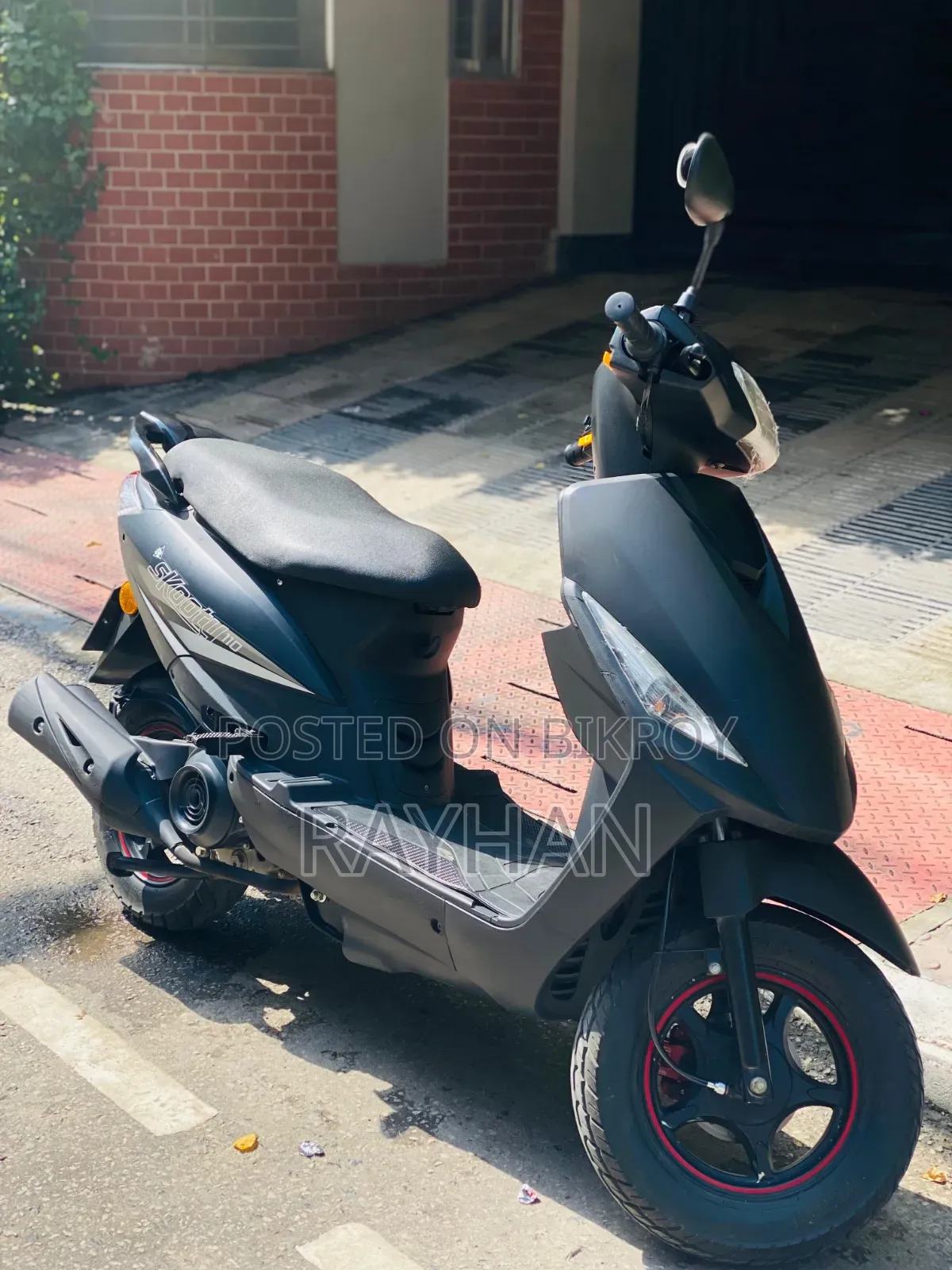 নতুন রানার স্কুটি-১১০ ২০২২ কালো