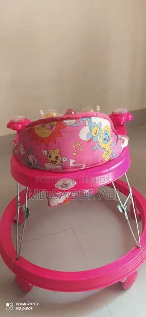 Baby walking toy