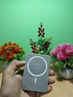 Max Wireless Charging Power Bank