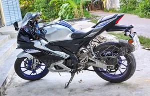 Yamaha R15M 2025 Silver