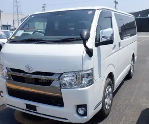 Toyota HiAce 2021 White