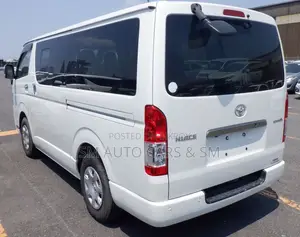 Toyota HiAce 2021 White