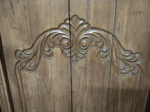সেগুন কাঠের আলমারি / Wooden Wardrobe – ব্যবহৃত