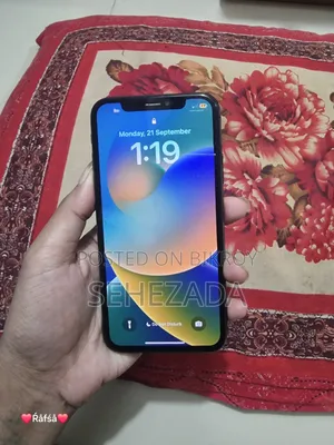 Apple iPhone X 64 GB Black