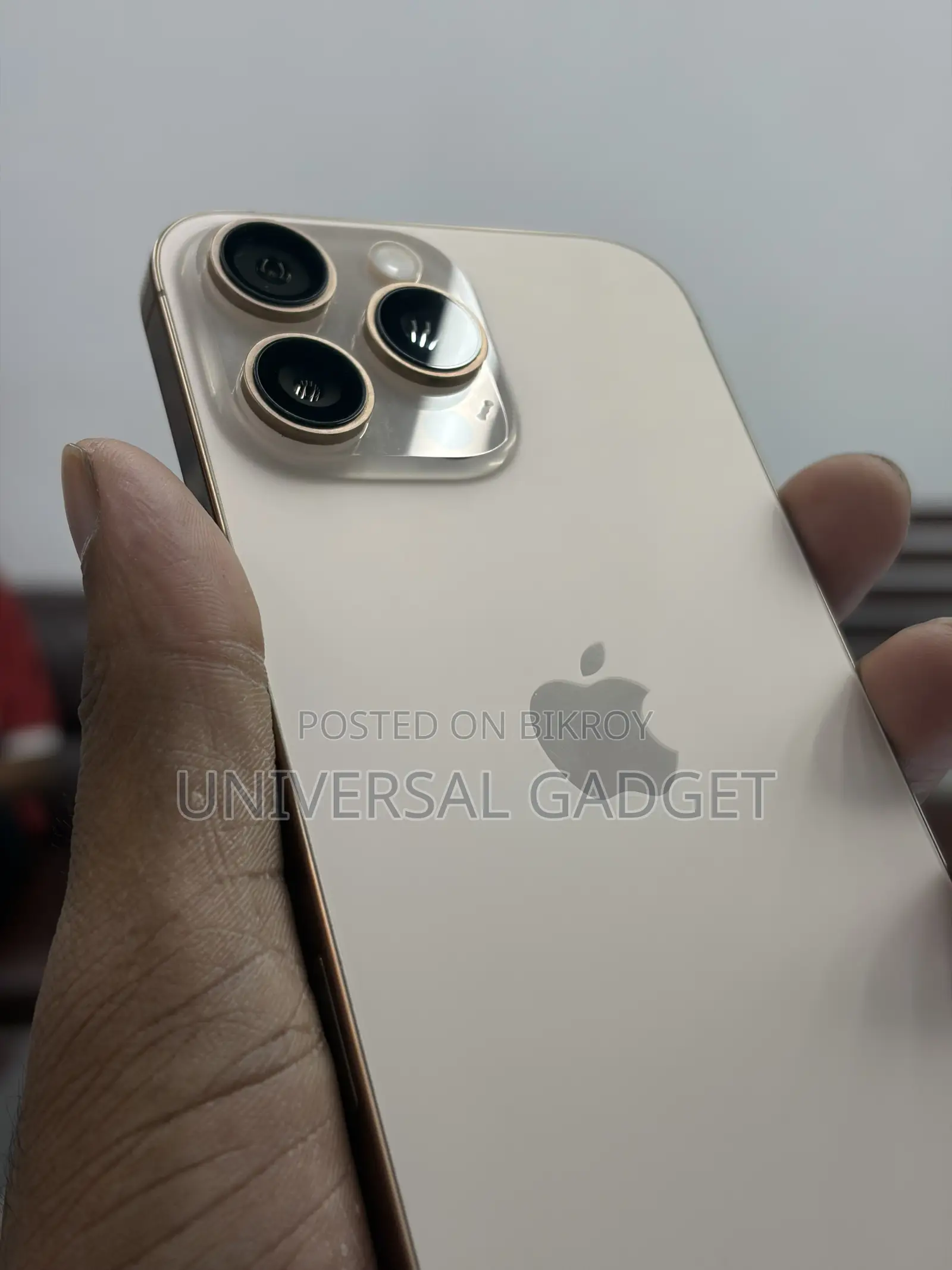 অ্যাপল আইফোন ১৬ প্রো ম্যাক্স ২৫৬ জিবি গোল্ড