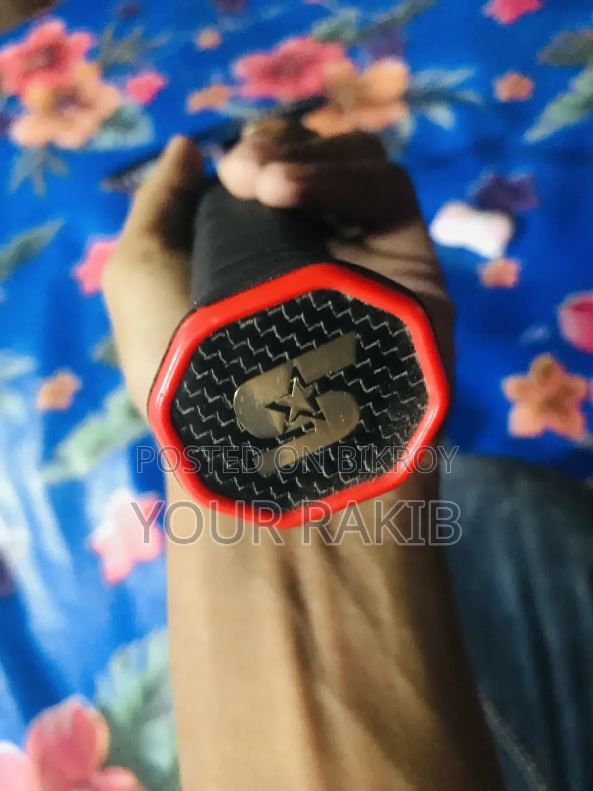 🏸 Badminton Racket for Sale 🏸