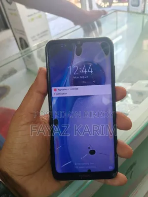 হুয়াওয়ে ৬৪ জিবি নীল