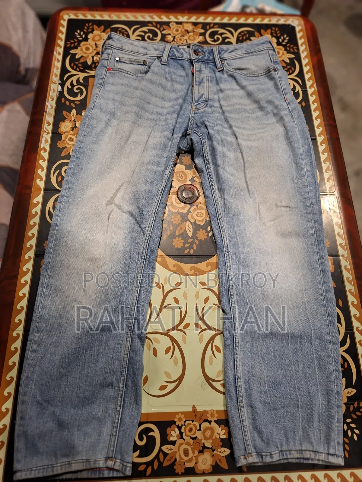 RISE Camo Cargo Joggers + Light-Wash Denim Jeans