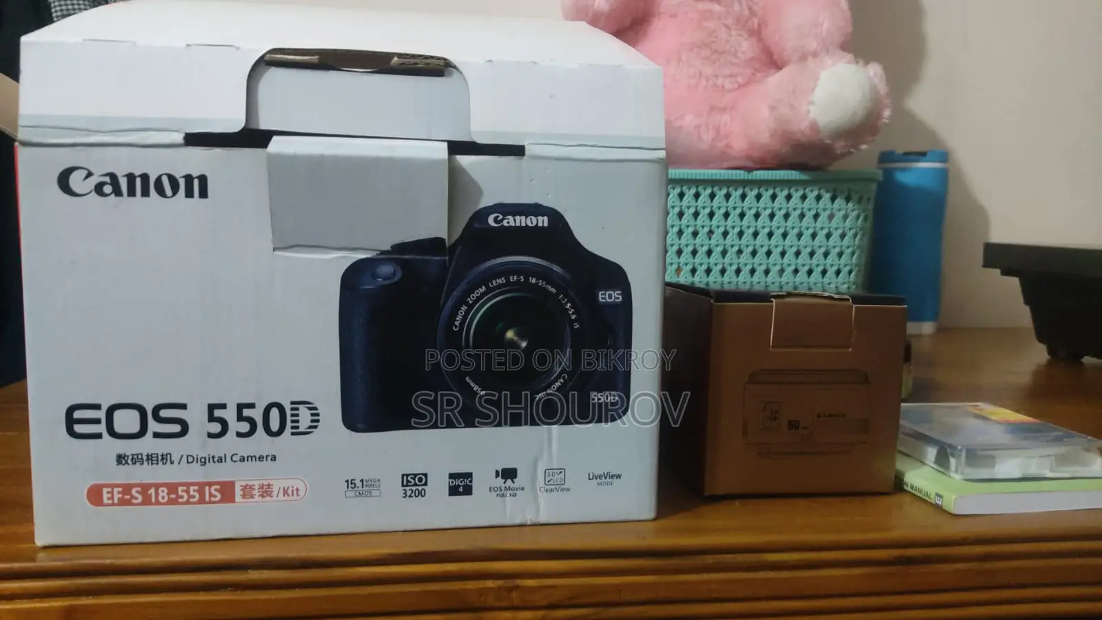 Canon EOS 550 D
