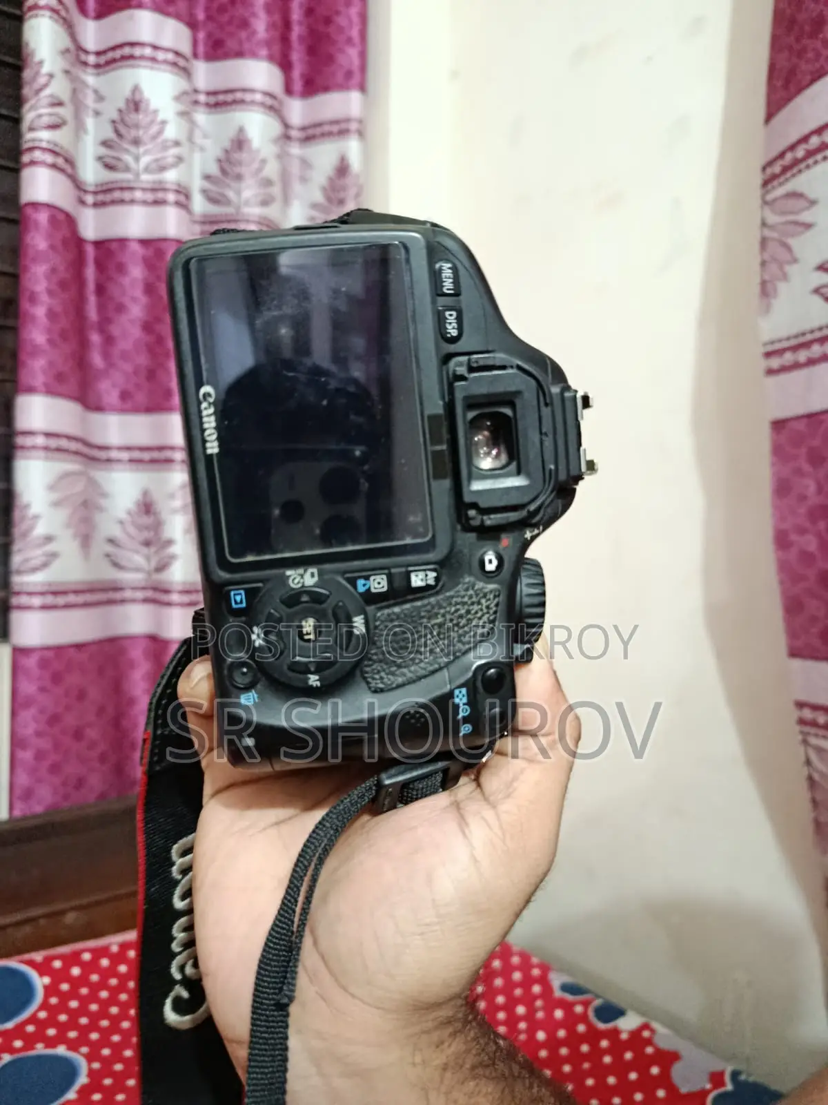 Canon EOS 550 D