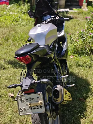 Suzuki GS 2018 Black