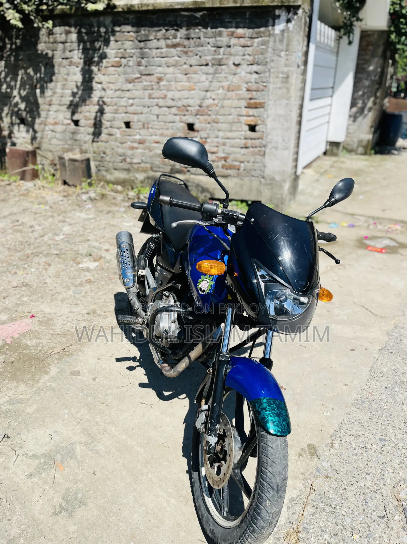 বাজাজ পালসার ১৫০ ২০১২ নীল