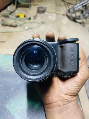 Nikon Coolpix L100