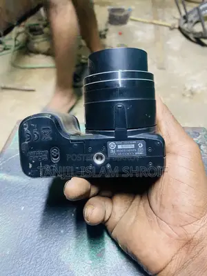 Nikon Coolpix L100