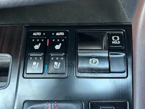 Toyota Lexcen 2021 Pearl