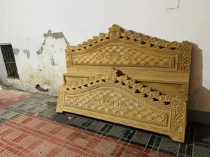 Bed for Sale 6x7 Feet