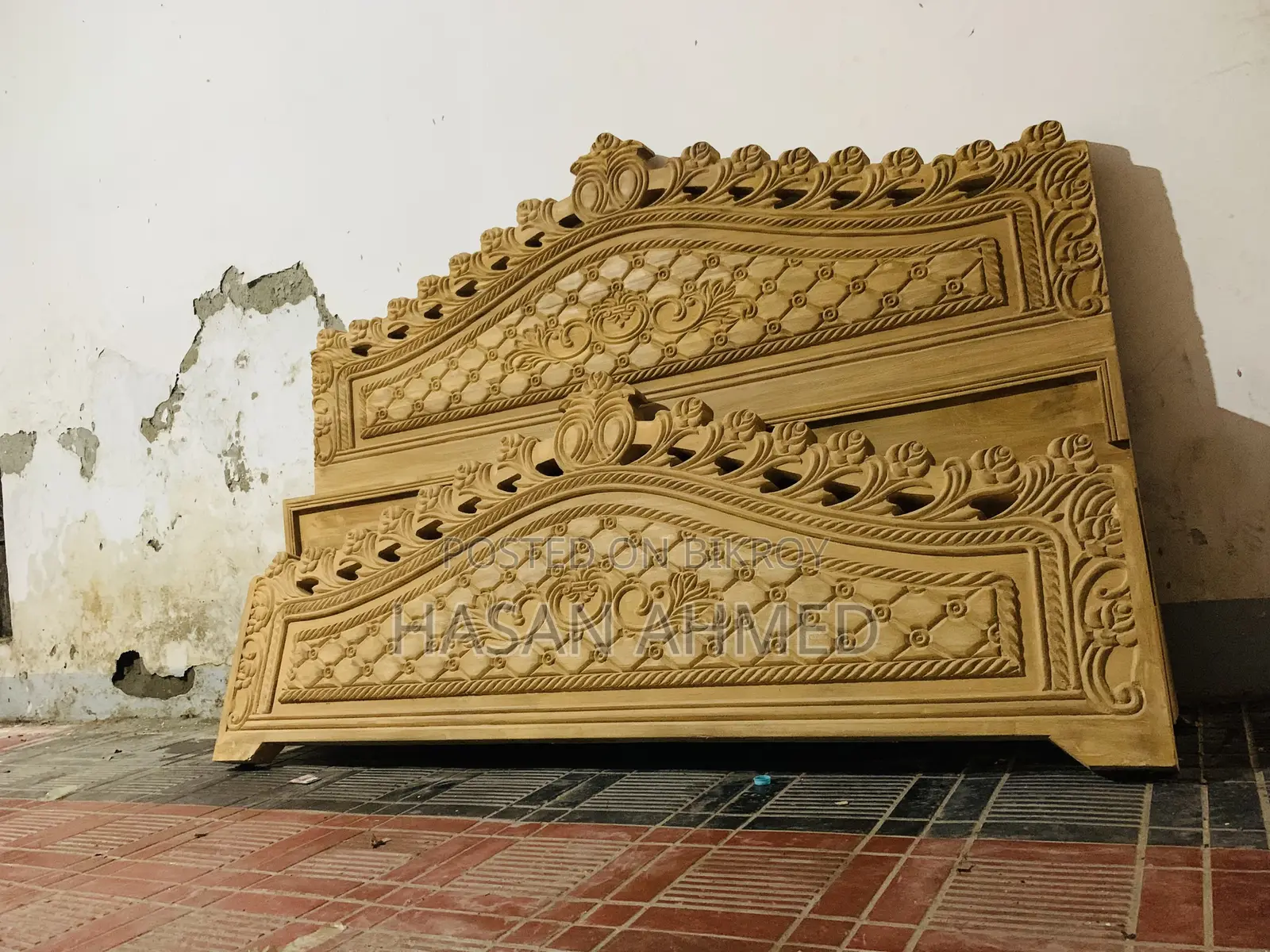 Bed for Sale 6x7 Feet