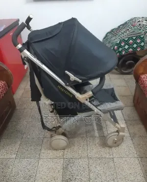 বেবি ট্রলি