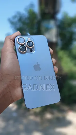অ্যাপল আইফোন ১৩ প্রো ২৫৬ জিবি ব্লু
