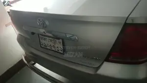 টয়োটা অ্যালিওন ২০০৫ সিলভার
