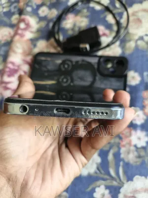 Symphony Z60 Plus 128 GB Blue