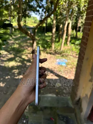 New Infinix Hot 70 128 GB White