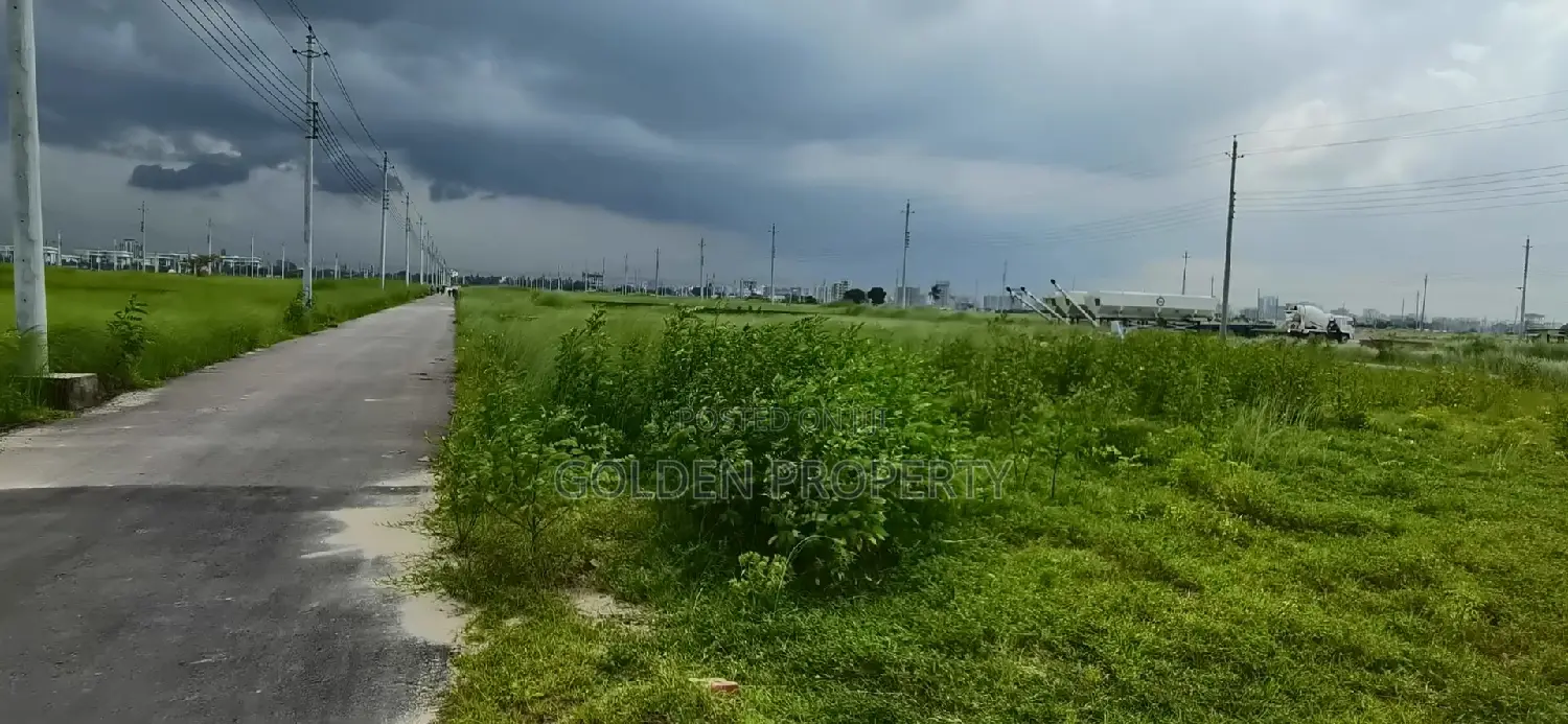 M BLOCK 4 Katha Conner Plot Sale Bashundhara