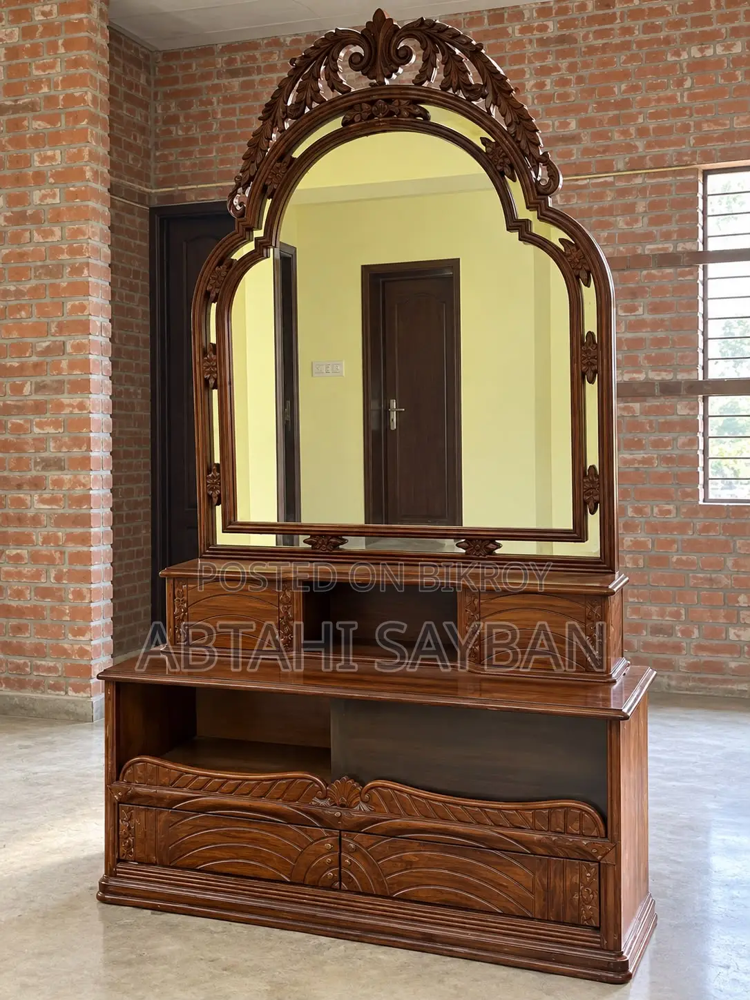 ড্রেসিং টেবিল (সেগুন কাঠ)