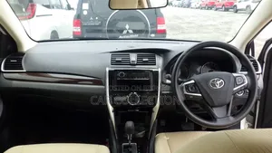 Toyota Premio 1.5 FWD 2021 Pearl