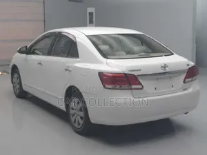 Toyota Premio 1.5 FWD 2021 Pearl