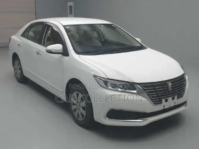 Toyota Premio 1.5 FWD 2021 Pearl