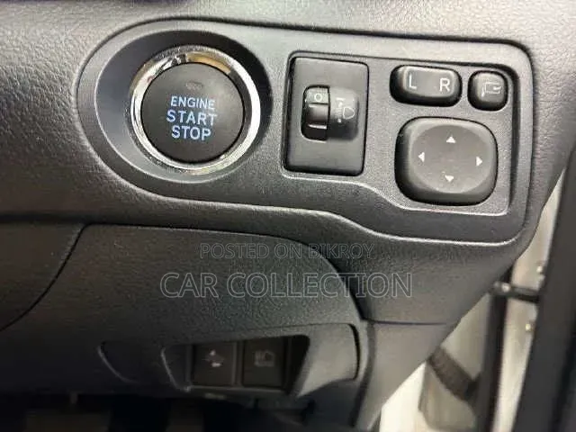 Toyota Premio 1.5 FWD 2021 Pearl
