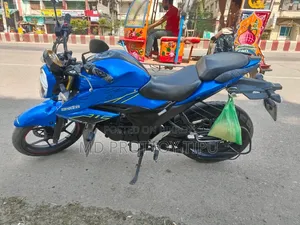 সুজুকি গিক্সার ২০২১ ব্লু