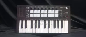 Novation LaunchKey Mini MK3