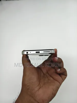 Tecno Spark Go 2 64 GB Gray