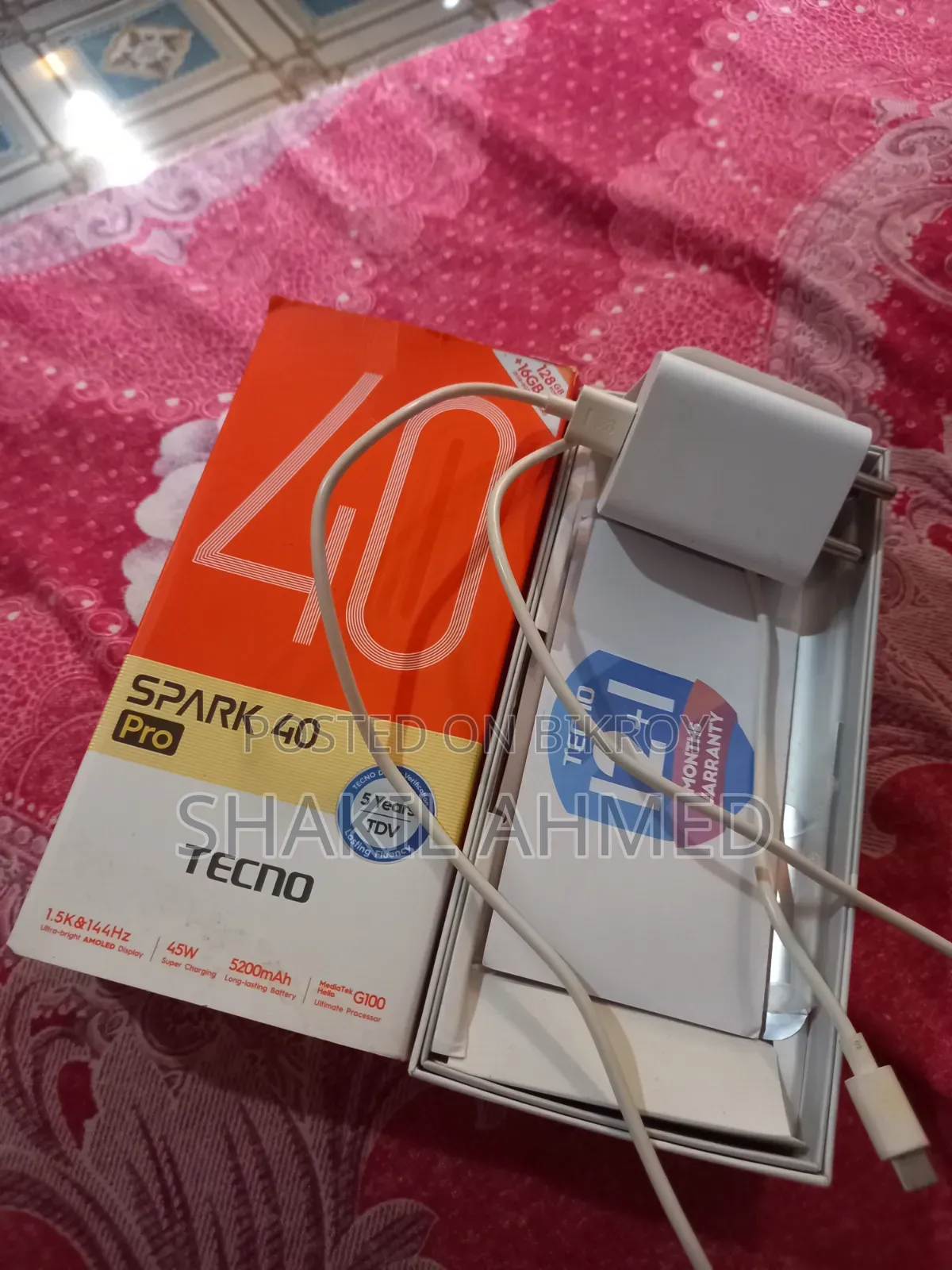 Tecno Spark 40 Pro 128 GB White
