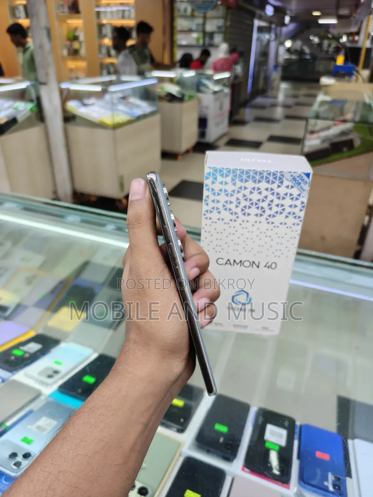 Tecno Camon 40 256 GB Silver