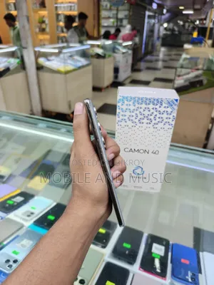 Tecno Camon 40 256 GB Silver