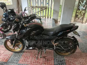 টিভিএস অ্যাপাচি ১৬০ ৪ভি ২০১৯ ব্ল্যাক