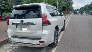 Toyota Land Cruiser Prado 2.7 2018 Pearl