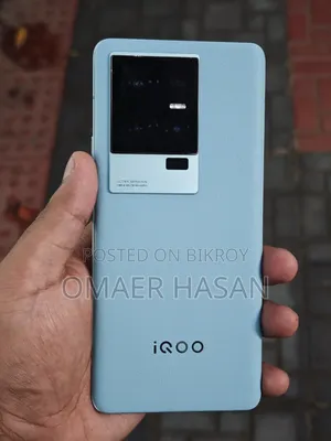 New iQOO 11 256 GB Blue
